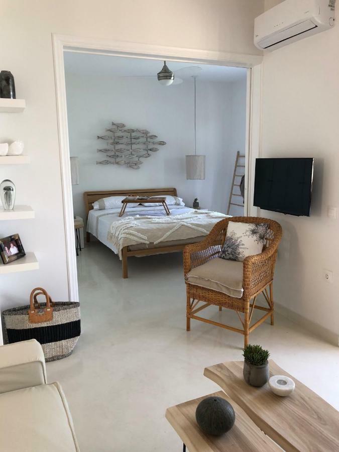 Aqua Seafront Glyfada Corfu Beach House With Garden Εξωτερικό φωτογραφία
