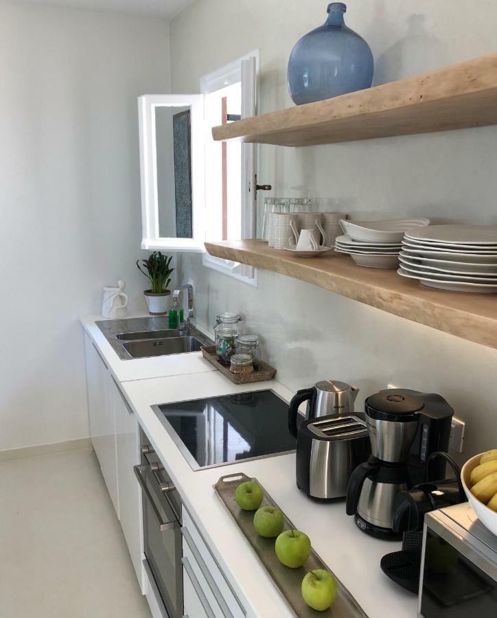 Aqua Seafront Glyfada Corfu Beach House With Garden Εξωτερικό φωτογραφία
