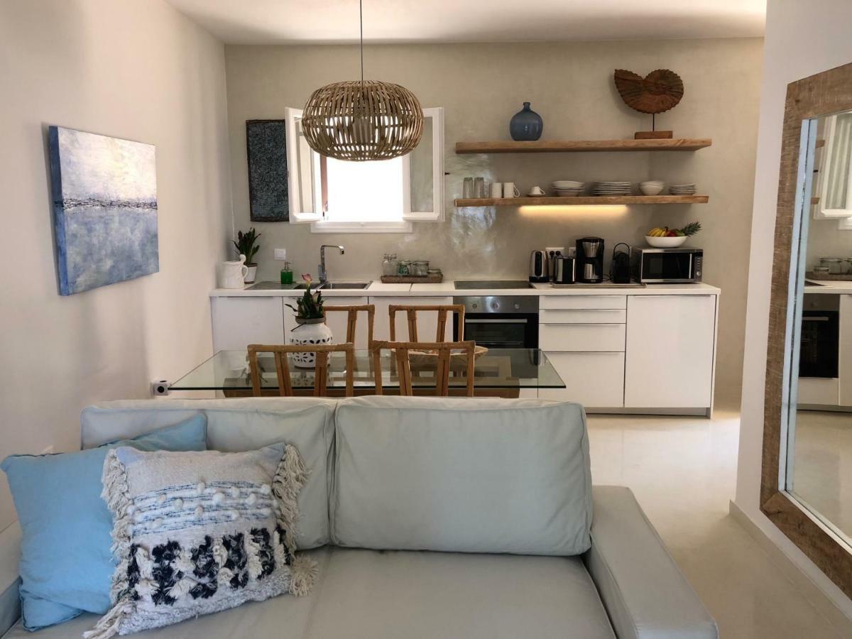 Aqua Seafront Glyfada Corfu Beach House With Garden Εξωτερικό φωτογραφία
