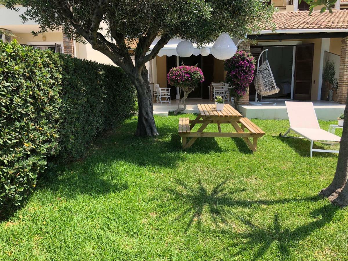 Aqua Seafront Glyfada Corfu Beach House With Garden Εξωτερικό φωτογραφία