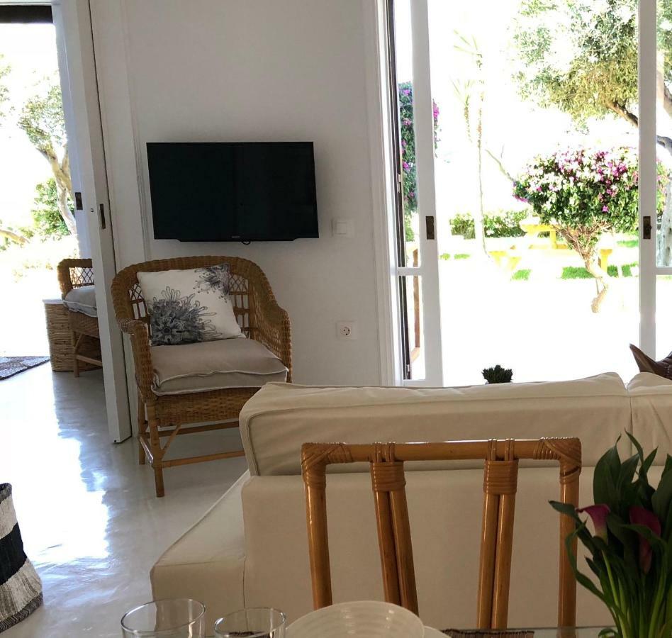 Aqua Seafront Glyfada Corfu Beach House With Garden Εξωτερικό φωτογραφία