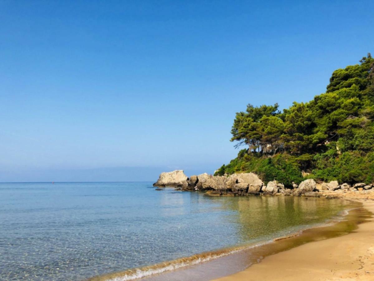 Aqua Seafront Glyfada Corfu Beach House With Garden Εξωτερικό φωτογραφία